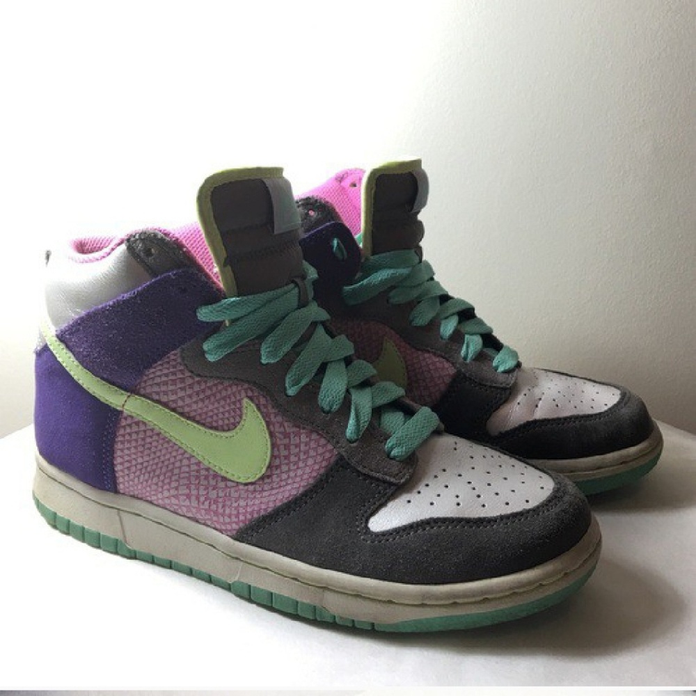 Nike